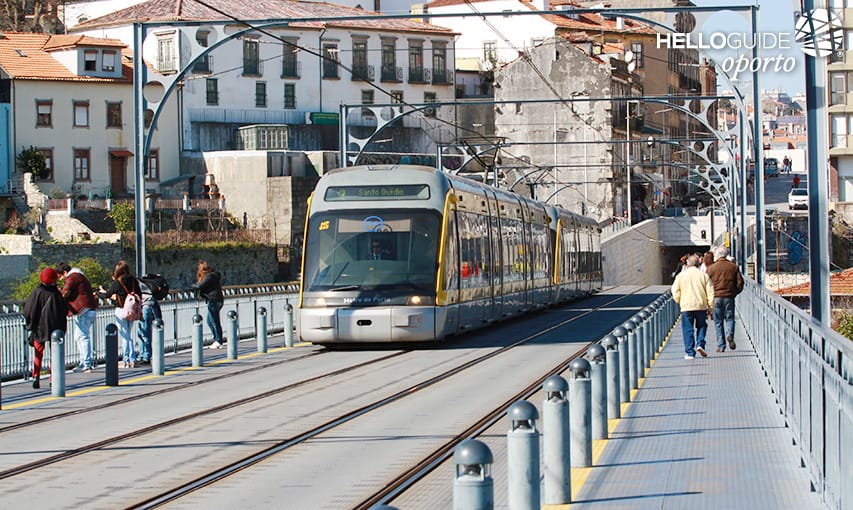 Трамвай на Д. Луис мост I