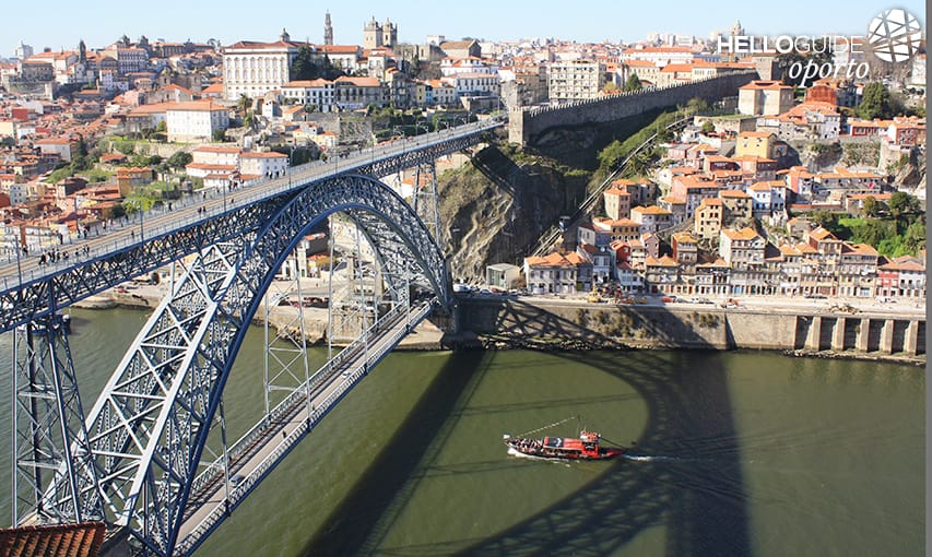 Отражение моста