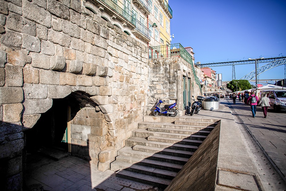 Угольная калитка