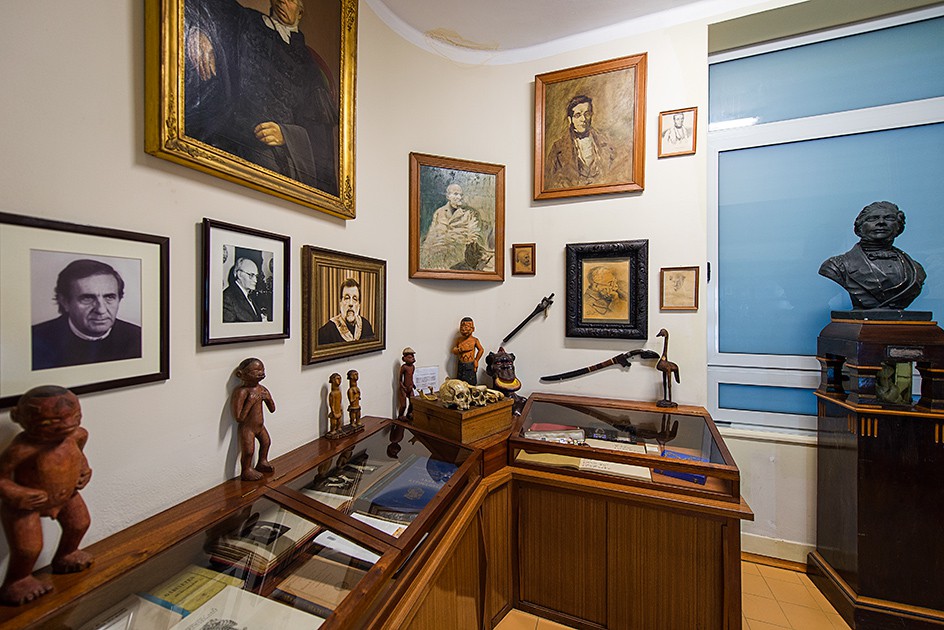 Анатомический музей медицинского факультета университета Порту