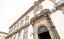 Епископский дворец