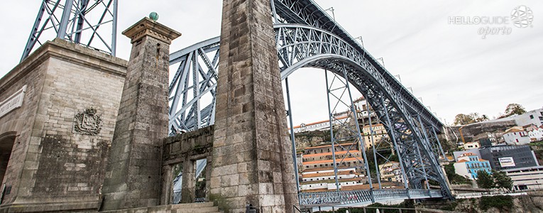 pilares da ponte pensil oporto helloguide 01