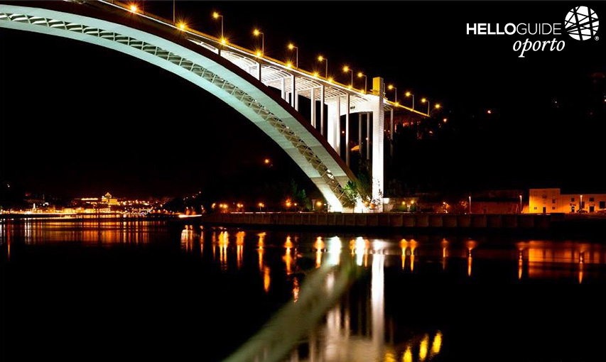 La réflexion du pont Arrábida