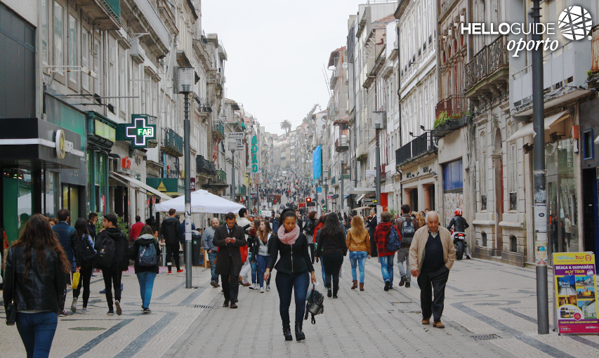 Caminar a través de la Rua de Santa Catarina